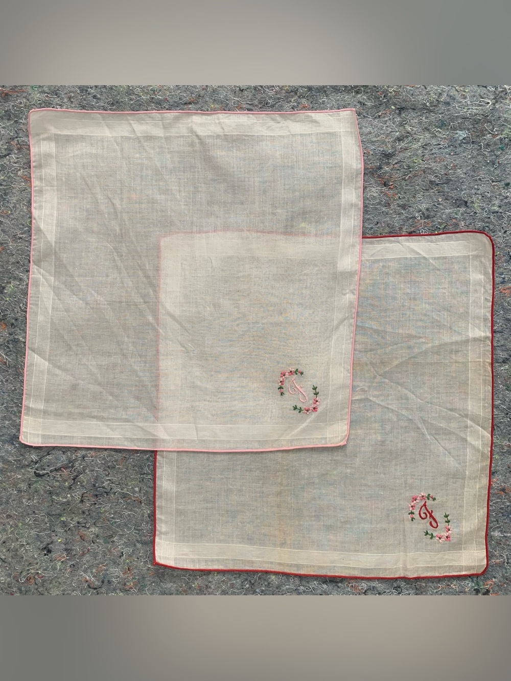 Vintage 50s pink & red F monogram floral embroidery cotton handkerchief set of 2